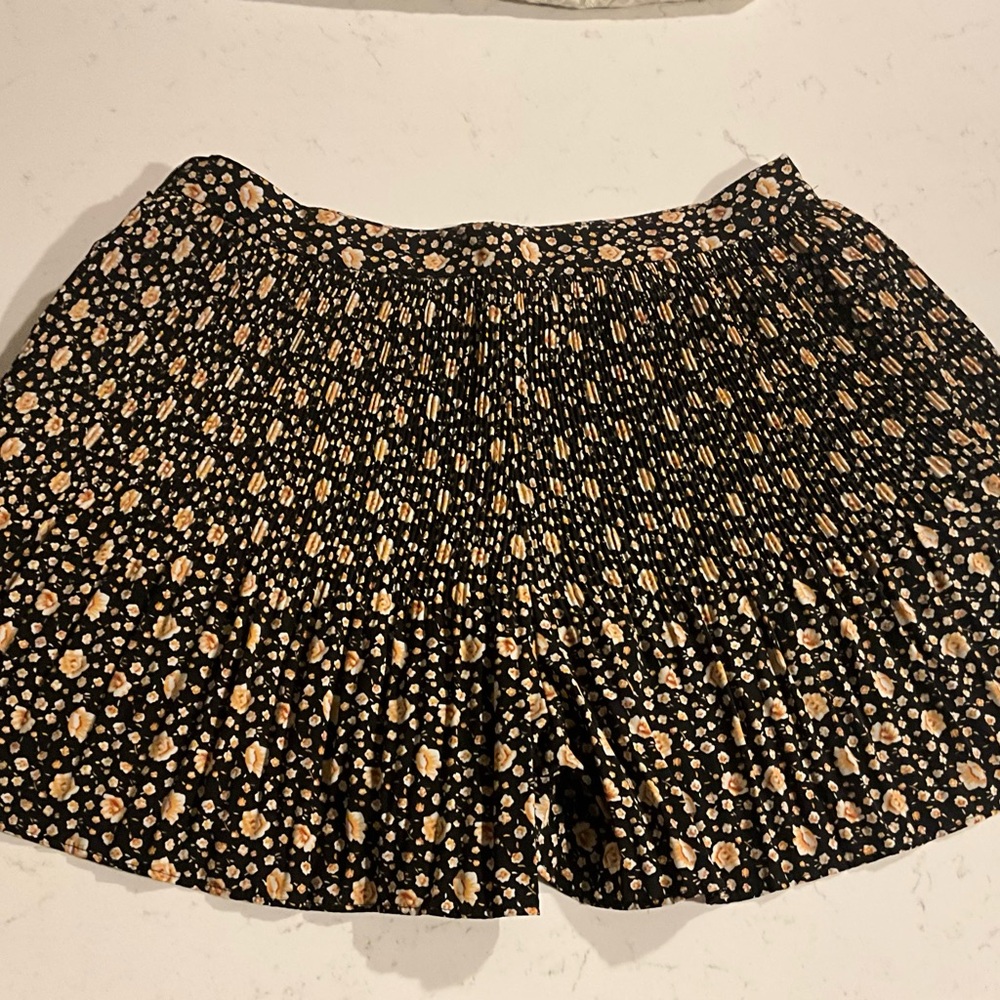 eesome Black Mini Skirt with Cream and Yellow Floral Print